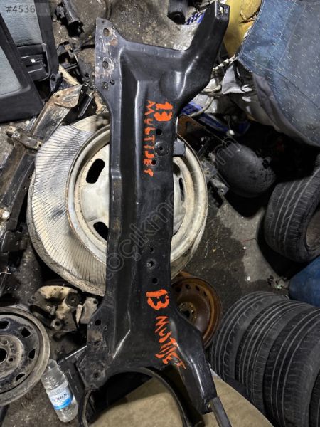 1.3 multijet Doblo motor beşiği traversi
