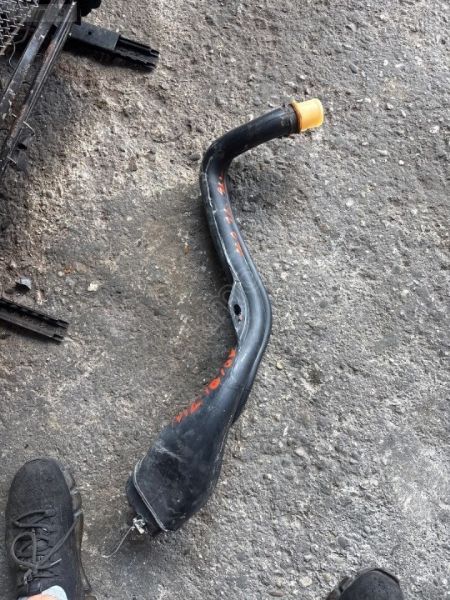 Megane 2 benzin dolum boğazı