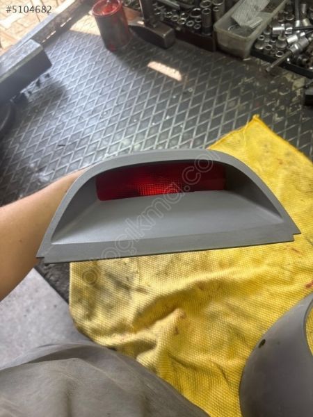 Renault Clio Talya arka üçüncü stop lambası