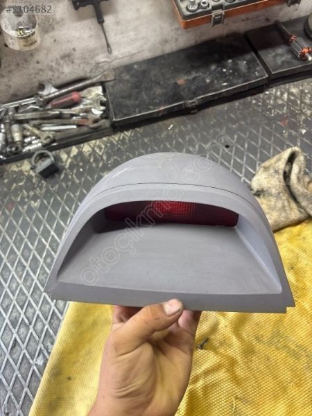 Renault Clio Talya arka üçüncü stop lambası