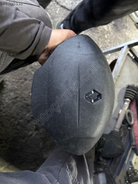Kango megane 1 direksiyon airbag kapağı