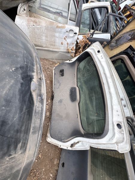 Nissan Qashqai arka bagaj kapağı hatasız