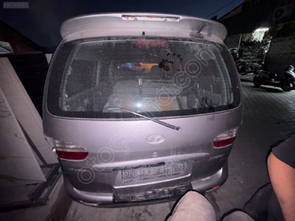 Hundai starex bagaj kapağı