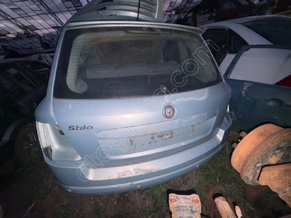 Fiat stilo bagaj kapağı